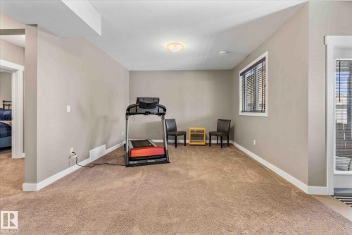 64 Hilldowns Drive, Spruce Grove, AB - Indoor