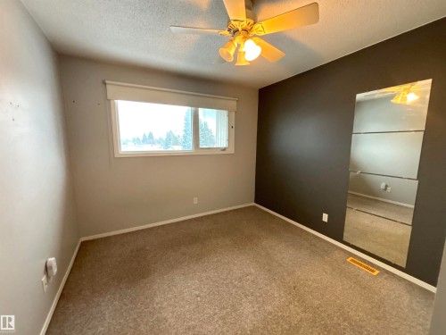 1 14320 80 Street, Edmonton, AB - Indoor Photo Showing Other Room