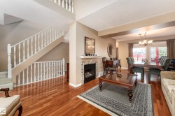 6 2020 105 Street  Edmonton, AB T6J 5J2