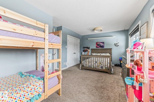 6811 Fulton Dr, Edmonton, AB - Indoor Photo Showing Bedroom