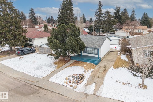 6811 Fulton Dr, Edmonton, AB - Outdoor
