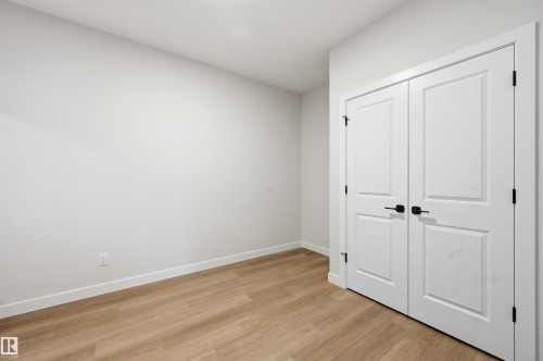 3036 Dixon Landing Landing, Edmonton, AB - Indoor Photo Showing Other Room