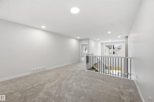 3036 Dixon Landing Landing, Edmonton, AB - Indoor Photo Showing Other Room