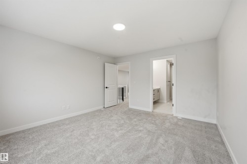3036 Dixon Landing Landing, Edmonton, AB - Indoor Photo Showing Other Room