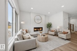 3212 DIXON Way Edmonton, AB T6W 5L3