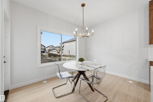 3230 Dixon Way, Edmonton, AB - Indoor Photo Showing Dining Room