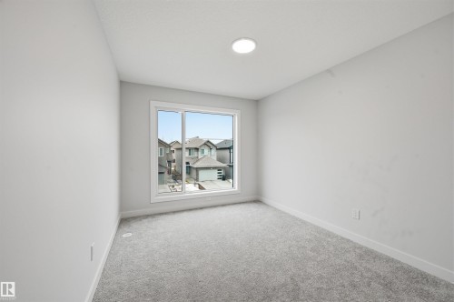 3230 Dixon Way, Edmonton, AB - Indoor Photo Showing Other Room