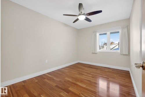 9302 93 Street, Edmonton, AB - Indoor Photo Showing Other Room