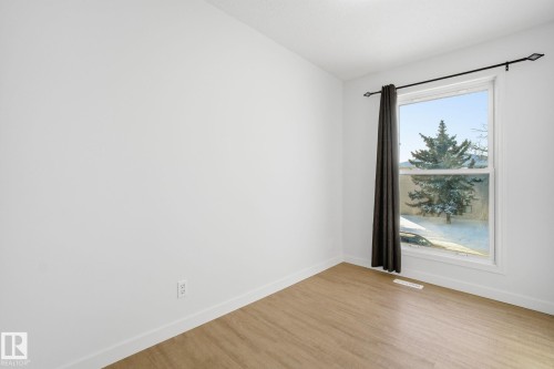 5538 145 Avenue, Edmonton, AB - Indoor Photo Showing Other Room
