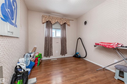 5938 162B Avenue, Edmonton, AB - Indoor Photo Showing Other Room