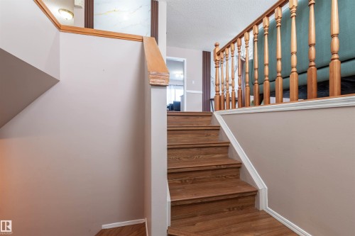 5938 162B Avenue, Edmonton, AB - Indoor Photo Showing Other Room