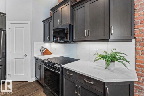 23 50 Legacy Terrace, St. Albert, AB - Indoor Photo Showing Kitchen