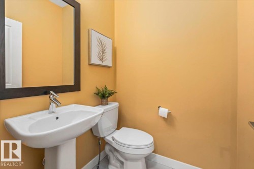 23 50 Legacy Terrace, St. Albert, AB - Indoor Photo Showing Bathroom