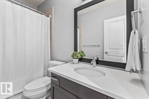 23 50 Legacy Terrace, St. Albert, AB - Indoor Photo Showing Bathroom