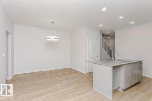 18125 73A Street, Edmonton, AB - Indoor Photo Showing Kitchen