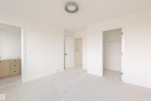 2638 62 Street, Edmonton, AB - Indoor