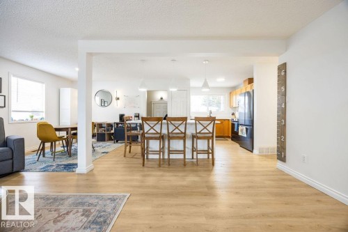 16005 83 Avenue, Edmonton, AB - Indoor