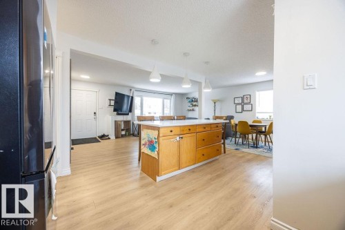 16005 83 Avenue, Edmonton, AB - Indoor