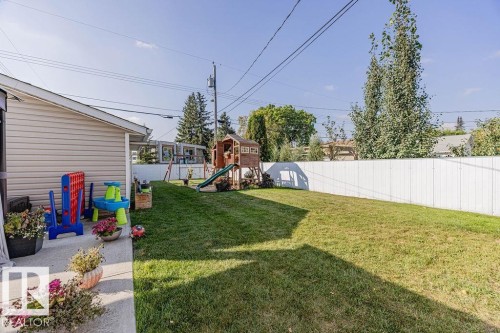 16005 83 Avenue, Edmonton, AB - Outdoor