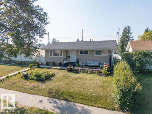 16005 83 Avenue, Edmonton, AB - Outdoor