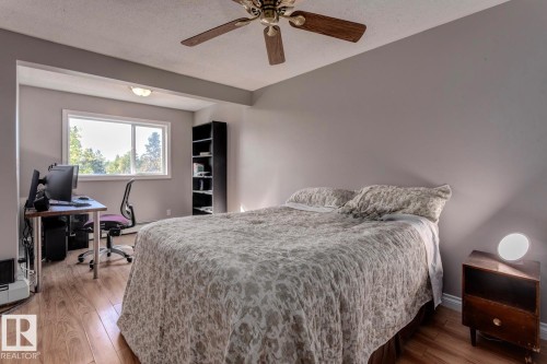 209 11033 127 Street, Edmonton, AB - Indoor Photo Showing Bedroom