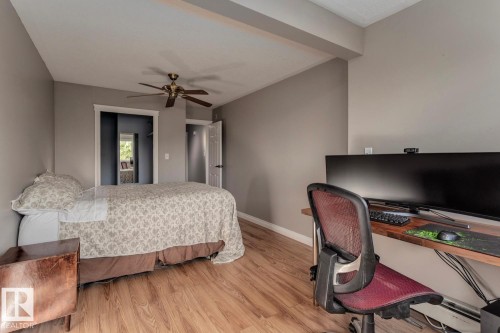 209 11033 127 Street, Edmonton, AB - Indoor