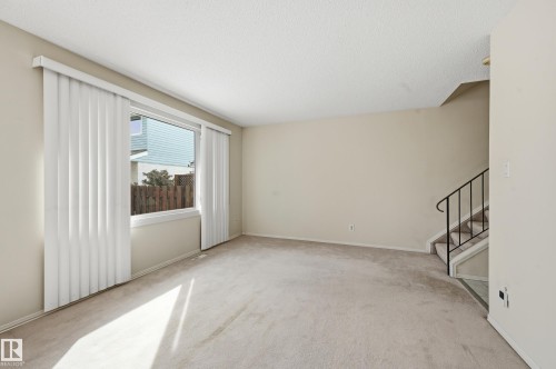 221 Callingwood Place, Edmonton, AB - Indoor Photo Showing Other Room