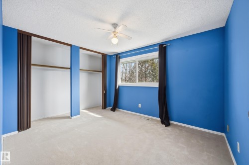 221 Callingwood Place, Edmonton, AB - Indoor