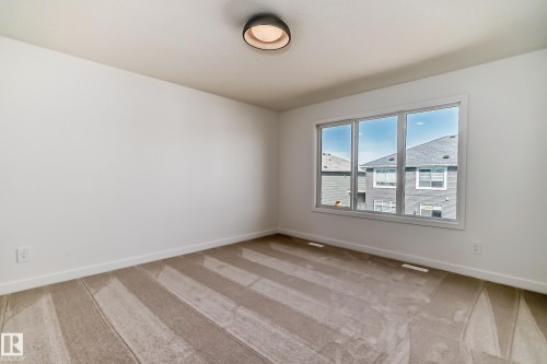 20624 43 Avenue, Edmonton, AB - Indoor Photo Showing Other Room