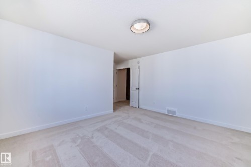 20624 43 Avenue, Edmonton, AB - Indoor Photo Showing Other Room