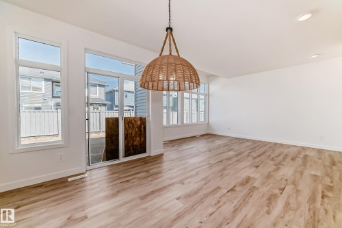 20624 43 Avenue, Edmonton, AB - Indoor Photo Showing Other Room