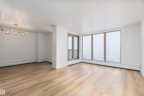 1405 10149 Saskatchewan Drive, Edmonton, AB - Indoor Photo Showing Other Room