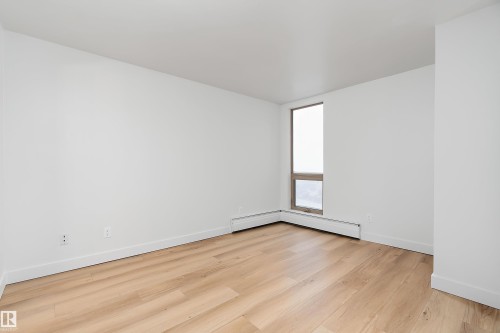 1405 10149 Saskatchewan Drive, Edmonton, AB - Indoor Photo Showing Other Room