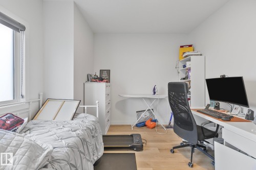 14904 109 Avenue, Edmonton, AB - Indoor Photo Showing Bedroom