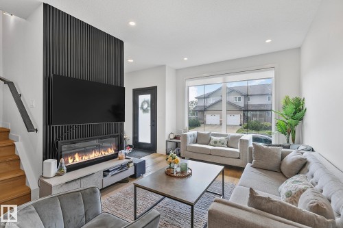 14904 109 Avenue, Edmonton, AB - Indoor Photo Showing Living Room With Fireplace