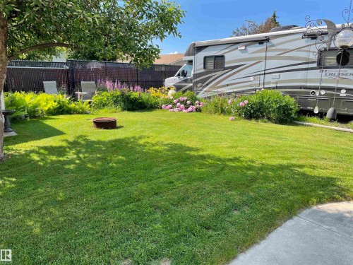 16132 100 Street, Edmonton, AB - Outdoor