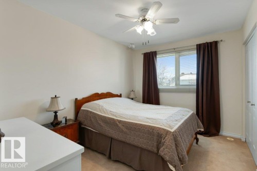 16132 100 Street, Edmonton, AB - Indoor Photo Showing Bedroom