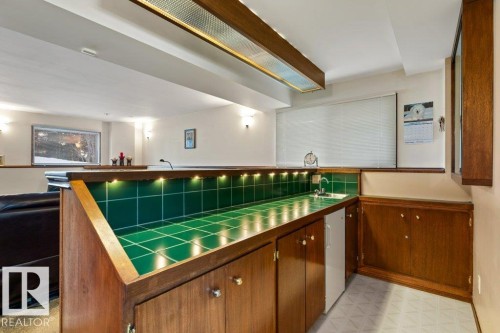 16132 100 Street, Edmonton, AB - Indoor