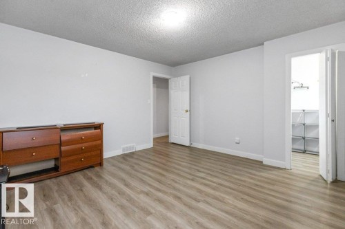 3132 49A Street, Edmonton, AB - Indoor