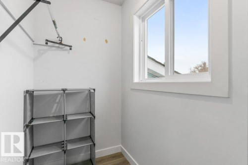 3132 49A Street, Edmonton, AB - Indoor