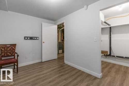 3132 49A Street, Edmonton, AB - Indoor Photo Showing Other Room
