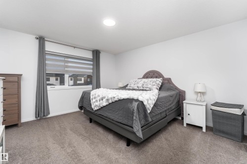 17450 80 Street, Edmonton, AB - Indoor Photo Showing Bedroom