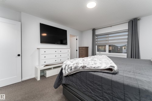 17450 80 Street, Edmonton, AB - Indoor Photo Showing Bedroom