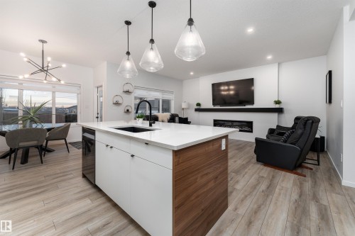 17450 80 Street, Edmonton, AB - Indoor Photo Showing Other Room