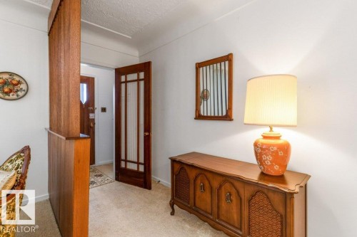 8810 93 Street, Edmonton, AB - Indoor Photo Showing Other Room