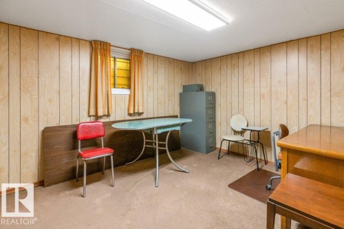 8810 93 Street, Edmonton, AB - Indoor Photo Showing Other Room