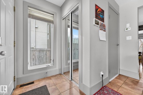 11343 67 Street, Edmonton, AB - Indoor Photo Showing Other Room