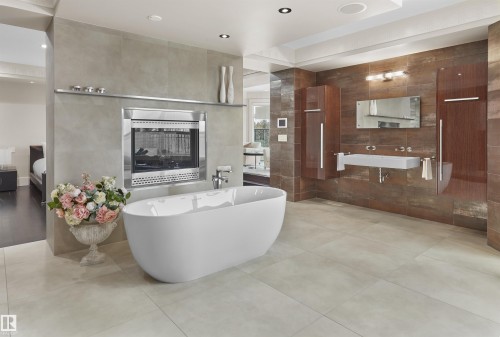 16 Windermere Drive, Edmonton, AB - Indoor