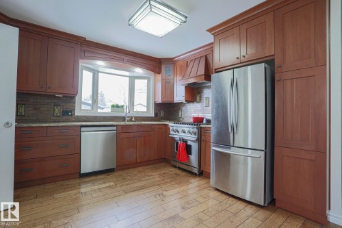 7315 86 Avenue, Edmonton, AB - Indoor Photo Showing Kitchen