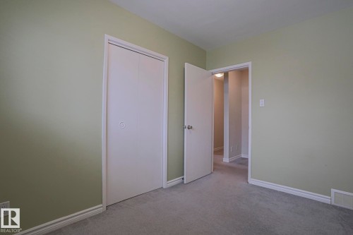 7315 86 Avenue, Edmonton, AB - Indoor